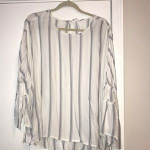 Nice Liverpool top size XL blue strips with belle sleeves